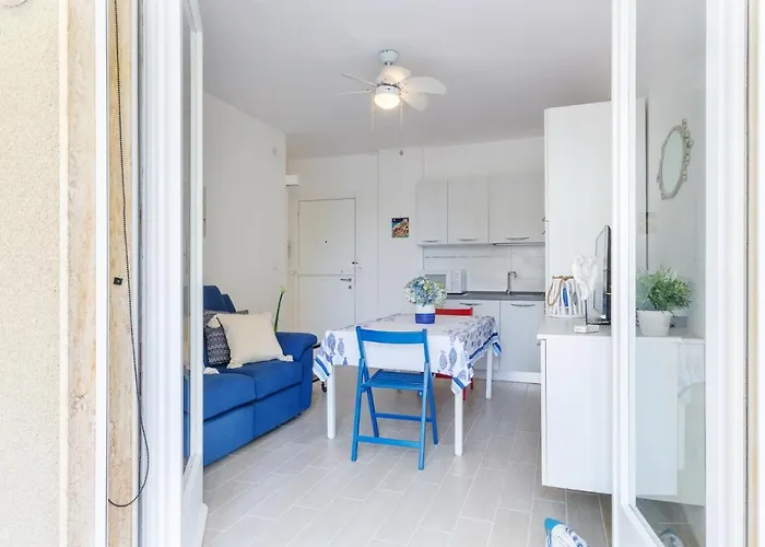 Vista Mare Pineta - A Casa Di Alessandra شقة ليدو دي سبينا