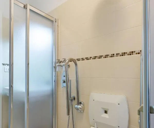 Vista Mare Pineta - A Casa Di Alessandra ليدو دي سبينا